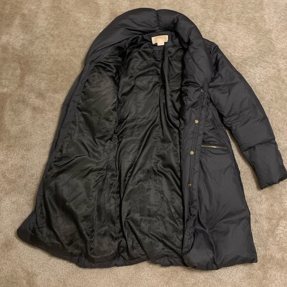 Green Michael by Michael Kors Puffer Jacket - Picture 2 of 8